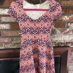 Forever 21 Short sleeve dress size small